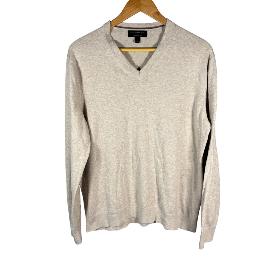 Banana Republic Premium Luxe Yarn V‎ Neck Sweater Mens LARGE Beige Long Sleeve